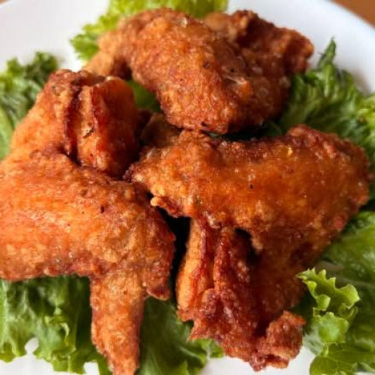 Ailes de poulet frits (3 mcx) / Fried Chicken Wings (3 pcs)