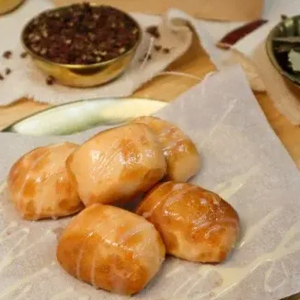 Condensed Milk Gold Brick Buns (5 pcs)