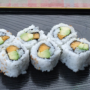 Avocado & Mango Roll