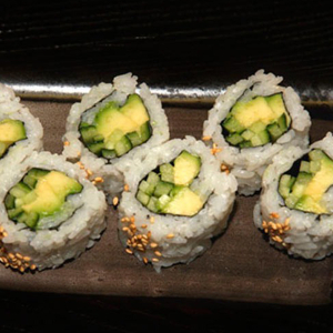 Avocado & Cucumber Roll