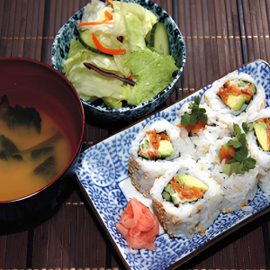 BBQ Salmon Roll Lunch