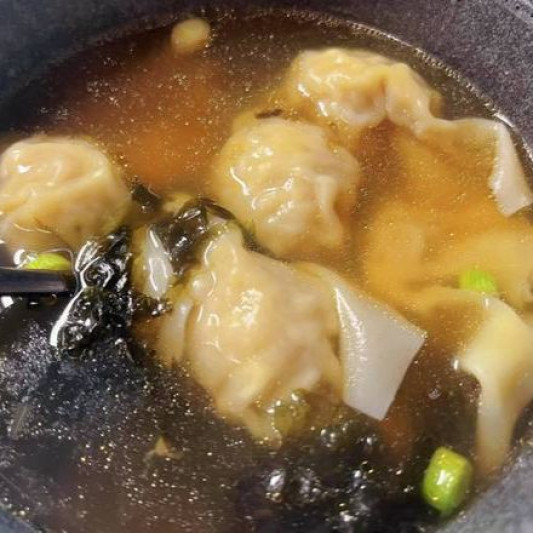 Wonton Soup 云吞汤