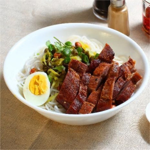 Guilin Braised Rice Noodles