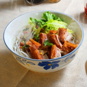 Classic Rice Noodle Soup with Crispy Pork