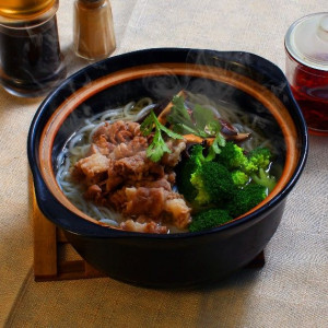 Clay Pot Rice Noodles