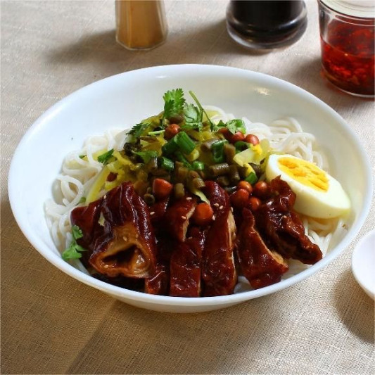 Signature Marinated Intestine Rice Noodles with Sauce