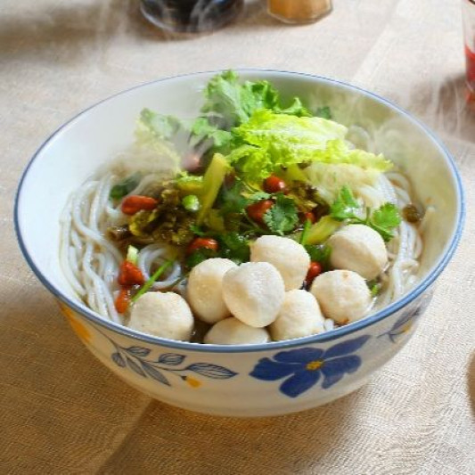 Rice Noodle Soup with Fish Balls