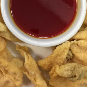 11. Fried Wontons (14 pcs)