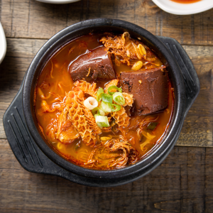 Beef Blood Hangover Soup / 선지 해장국 