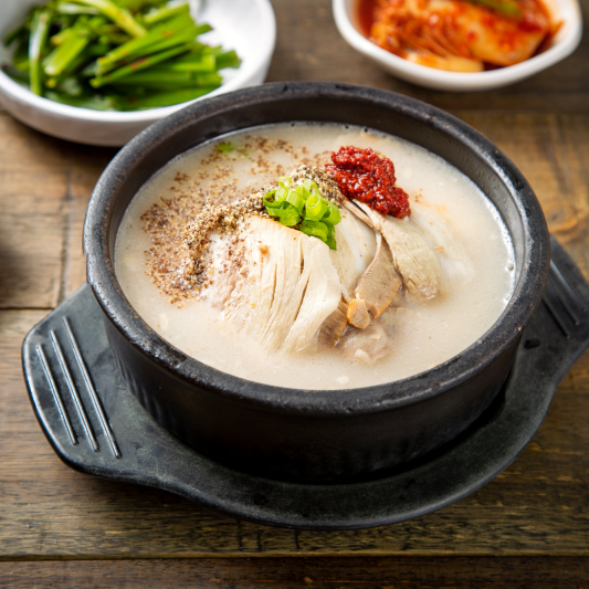 Special Pork Belly Soup / 특 돼지국밥 