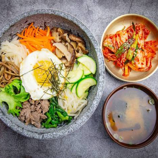 Beef Stone Pot Bibimbap / 소고기돌솥