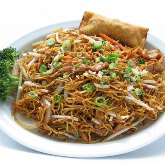 C11. Lo Mein