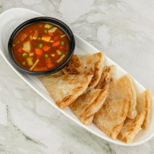 2. Plata & Vegetable Curry Dip