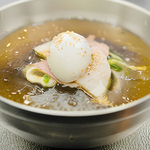 Cold Noodles 냉면