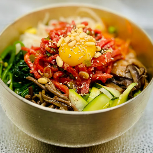 Beef Tartare Bibimbap 육회 비빔밥 
