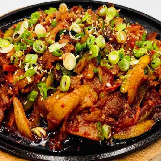 Spicy Stir-Fried Pork (Large) 제육볶음 