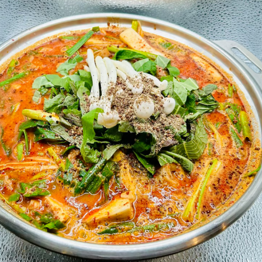 Black Goat Hot Pot 흑염소전골