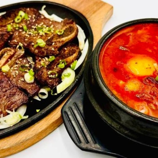Soft Tofu Soup with Marinated Beef Short Rib 순두부 + LA 갈비 콤보