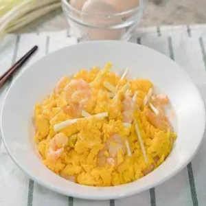 Scrambled Egg with Shrimp & Chives 韭菜虾仁炒蛋