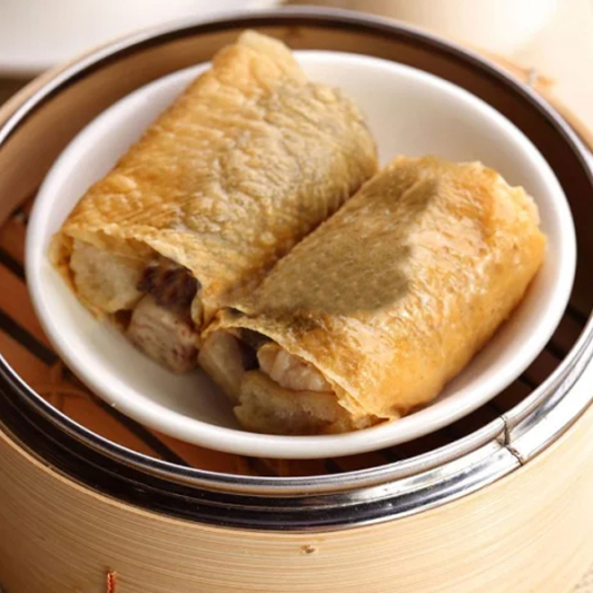 Steamed Chicken & Fish Maw with Sweet Corn 粟米花胶蒸鸡