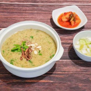 Ginseng & Abalone Millet Rice Porridge 인삼전복좁쌀죽