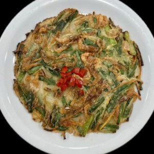 Dried Shrimp & Chive Pancake 마른새우 부추전