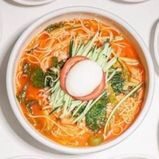 Noodles with Young Radish 열무국수