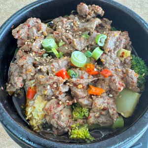 6031. Signature Beef Pot 特色牛肉煲