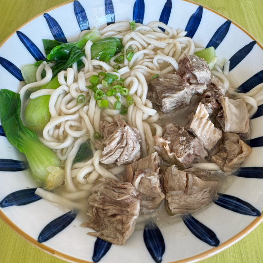 5041. Noodle Soup with Clear Broth Beef Fingers, Homemade Noodles 清汤牛坑腩机制面