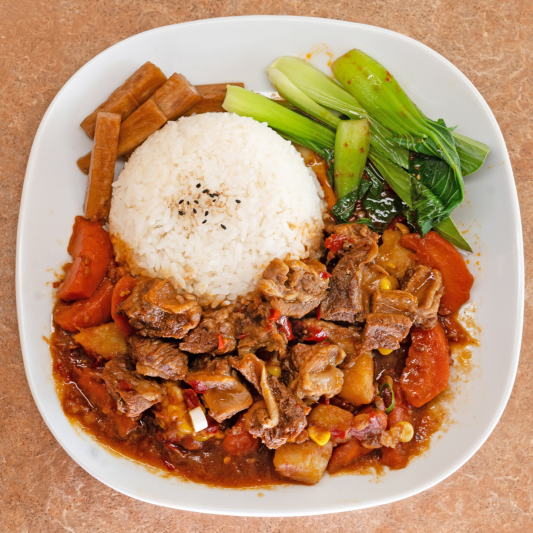 301. Braised Beef Fingers Rice 红烧牛坑腩饭