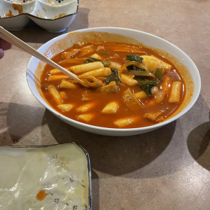 Spicy Rice Cake 떡볶이