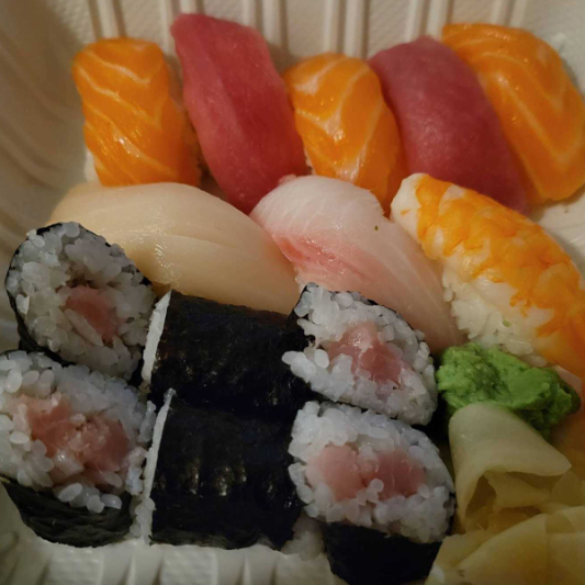 Sushi Deluxe