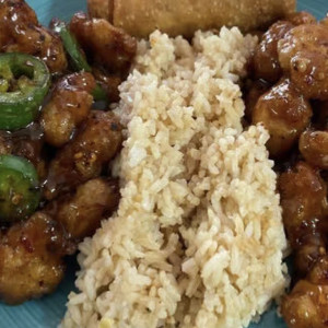 20. General Tso's Chicken (Dinner)