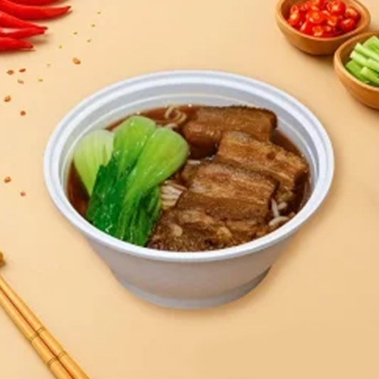 Signature Meat Noodle Soup / 招牌大肉汤面