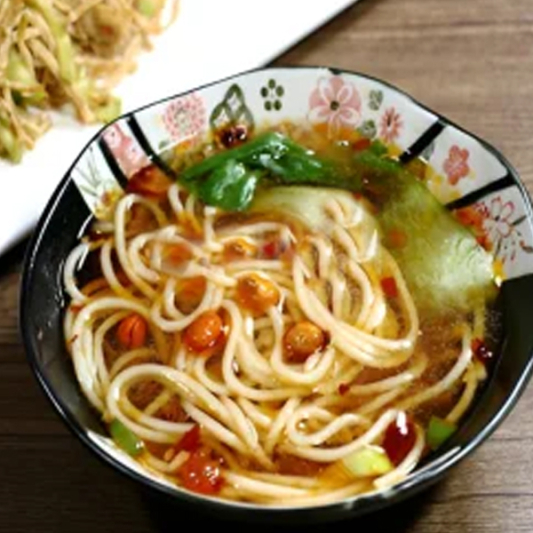 Hot and Sour Noodles / 酸辣汤面