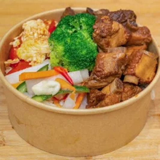 Finger-Licking Braised Pork Ribs Rice / 吮指卤汁排骨饭