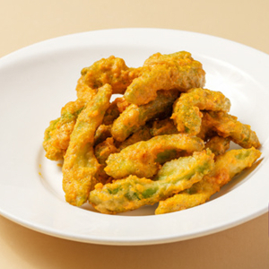 Fried Melon with Salted Egg Yolk 鹹蛋黃炒涼瓜(午)