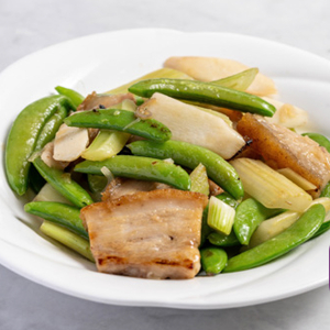 Pan-Fried Preserved Mustard & Yam with Pork Belly 味菜芹香腩肉炒淮山