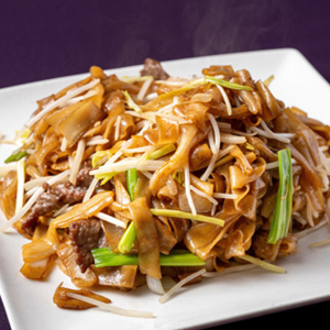 Beef Fried Rice Noodles 頭抽肥牛炒河