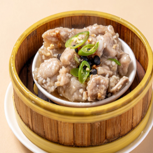 Steamed Spareribs with Black Bean Sauce 豉汁金蒜蒸排骨
