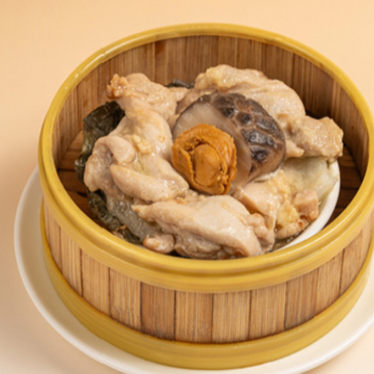 Steamed Fish Maw with Chicken 荷香鮑魚棉花雞