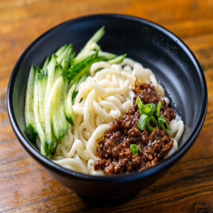 Dry Soy Paste Sauce Noodles 干拌酱面