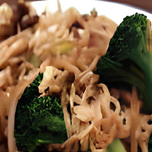8. Chow Mein / 짜우면