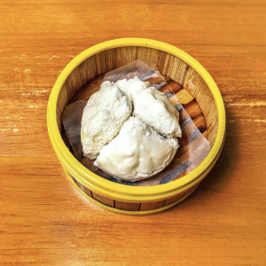 122. BBQ Pork Buns (3 pcs)