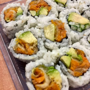 82. Yam & Avocado Roll (6 pcs)