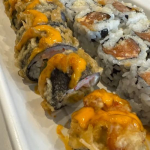 80. AK47 Roll (8 pcs)