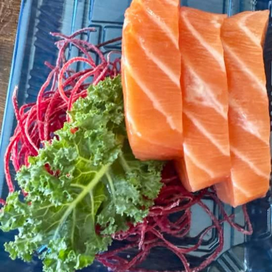 Sake Sashimi (3 pcs)