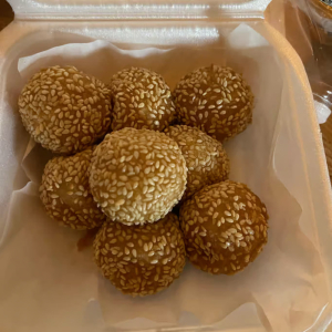 Sesame Seed Ball (8 pcs)