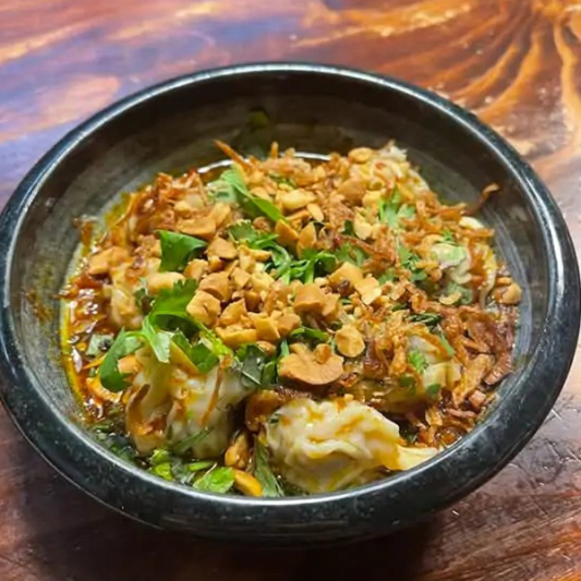 Spicy Wontons (10 pcs)