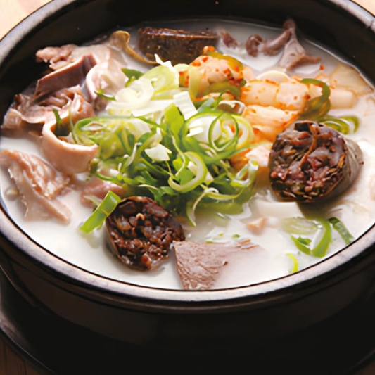9. Bulgogi Pork Stew / 뚝배기 돼지불고기